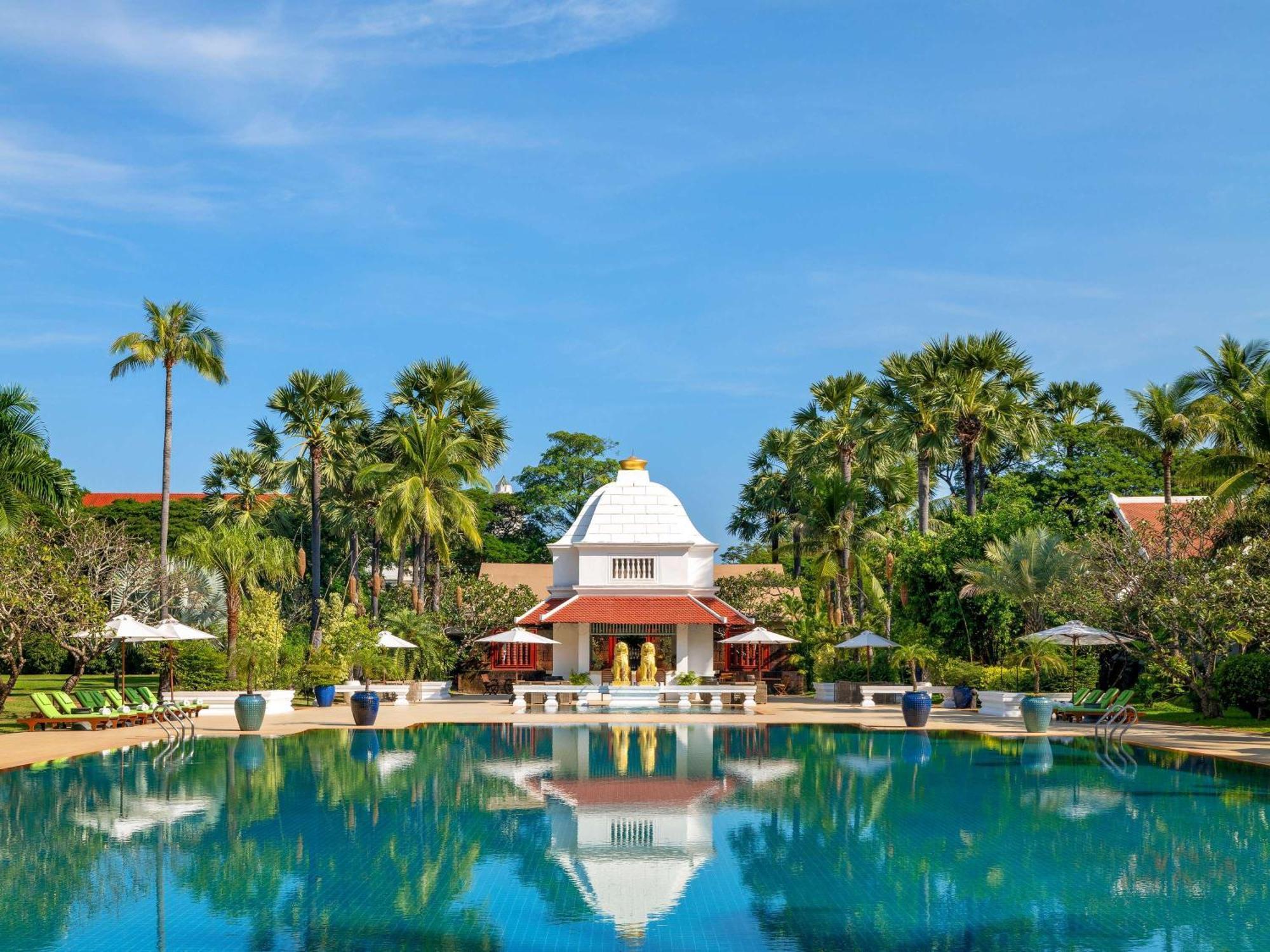 Raffles Grand Hotel D'Angkor Siem Reap Buitenkant foto