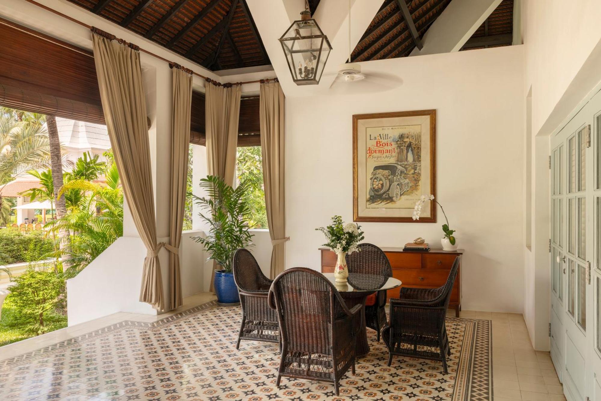 Raffles Grand Hotel D'Angkor Siem Reap Buitenkant foto